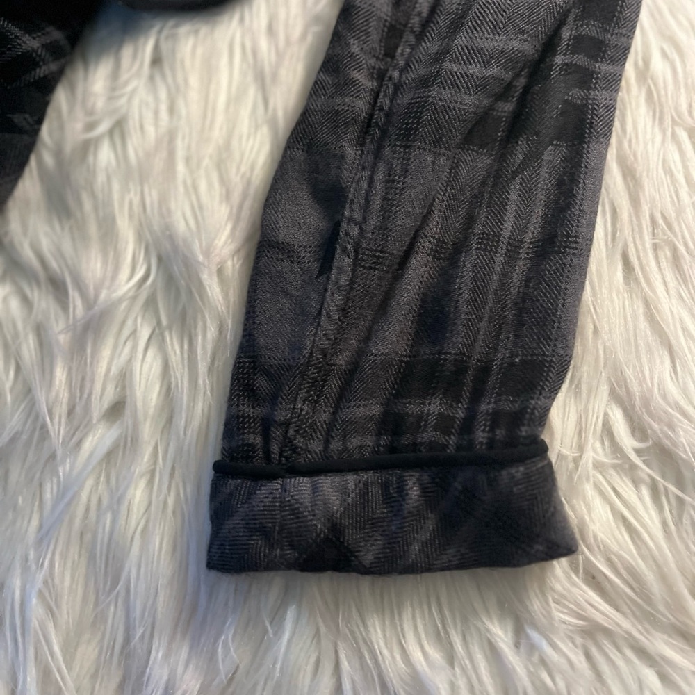 Rails Kellen Charcoal Jet Lightning cropped flannel lounge shirt - Picture 11 of 14